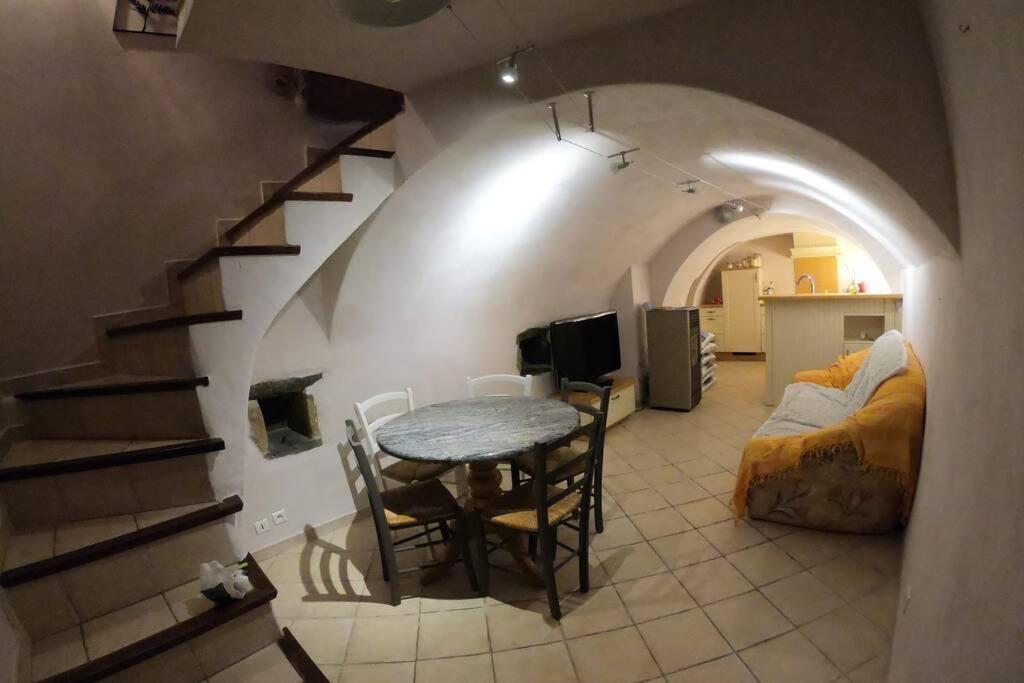 Gîte Ispagnac Esterno foto